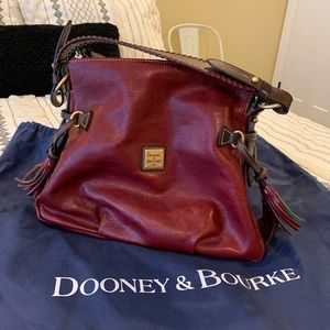 Dooney& Bourke Purse